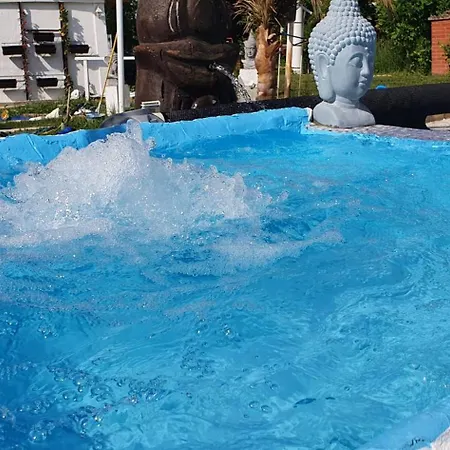 Center Belgrad Holiday park *